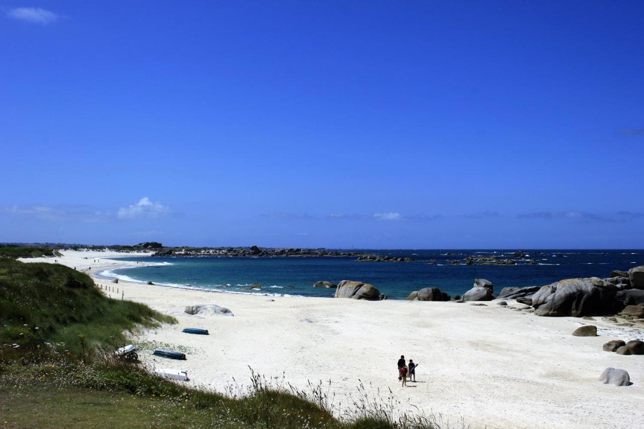 Keryerna Ar C'Haouled "Aux Hortensias" Clevacance Saint-Méen Exteriör bild
